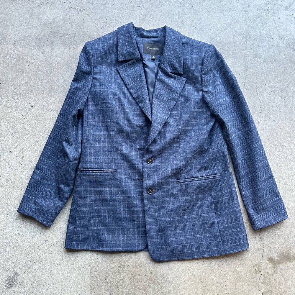 Banana Republic Women’s Blue Checkered Blazer